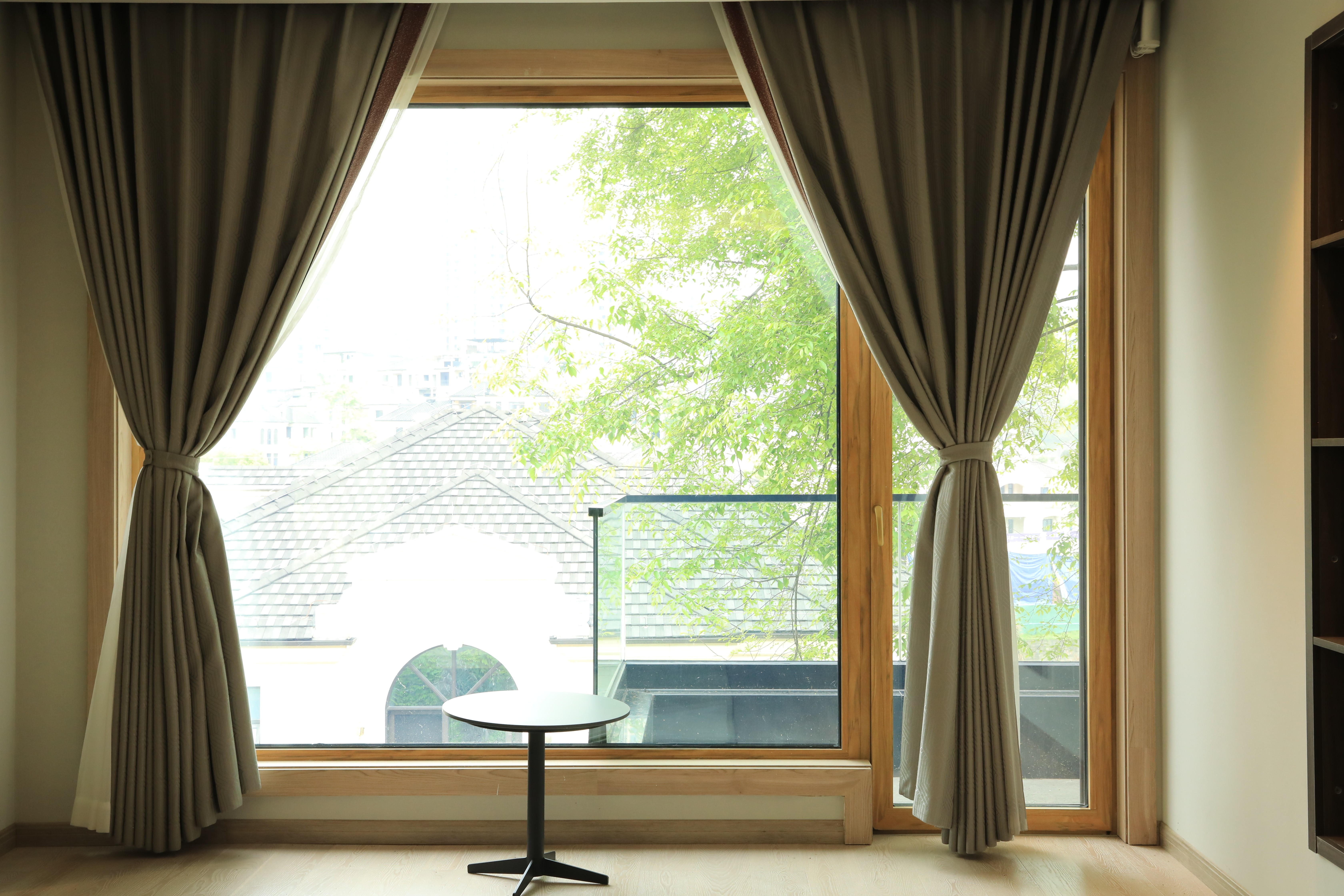 Soundproof Fixed Picture Window