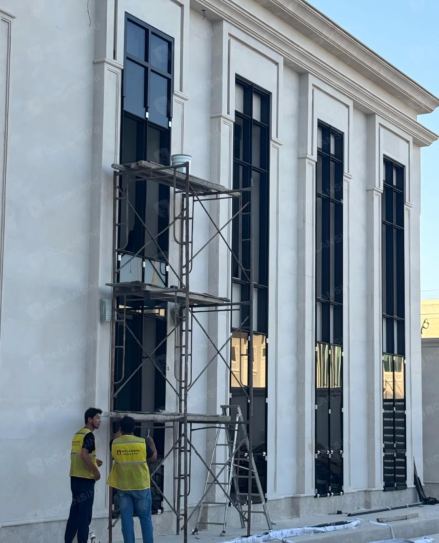 Bespoke Windows & Doors (6) Bespoke Windows & Doors (6)