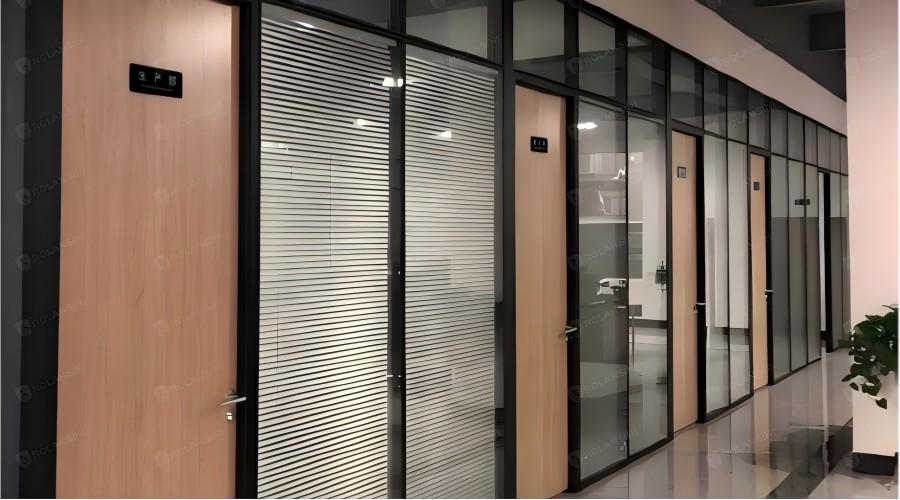 steel interior and aluminum exterior glass partition (2) steel interior and aluminum exterior glass partition (2)