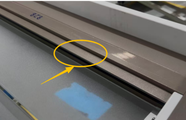 glass louvered window