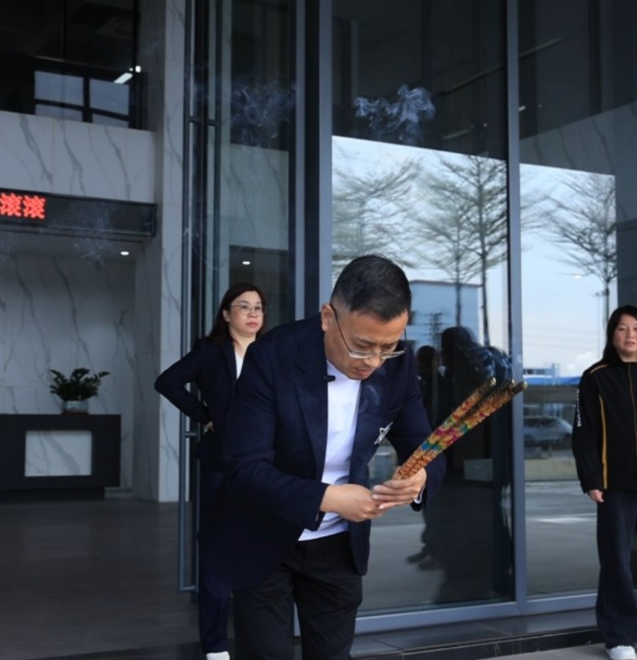 Rolansini aluminum window & door (2)