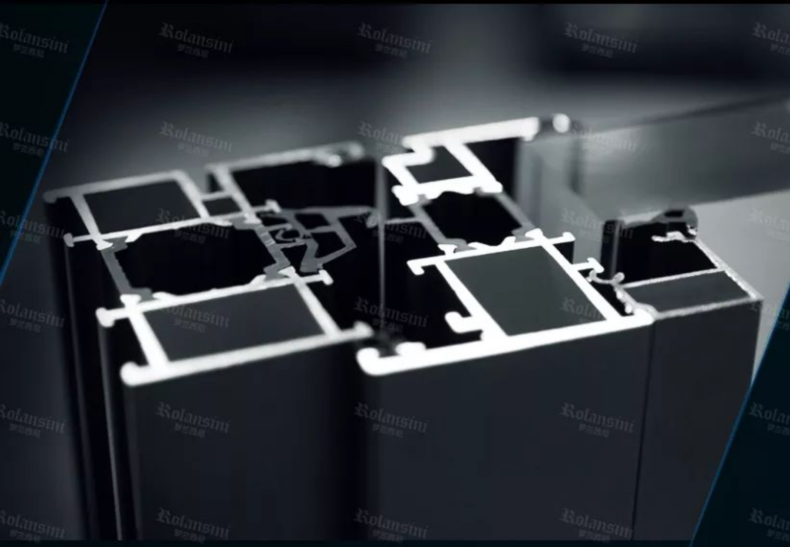 aluminum door and window