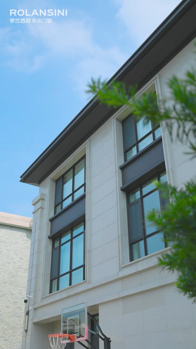 Rolansini aluminum windows
